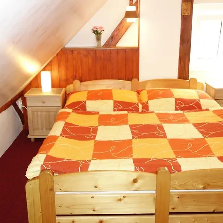 Guest house Melusine Loucna pod Klinovcem