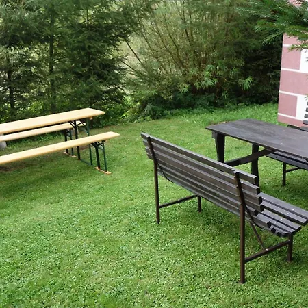 Melusine בית הארחה *